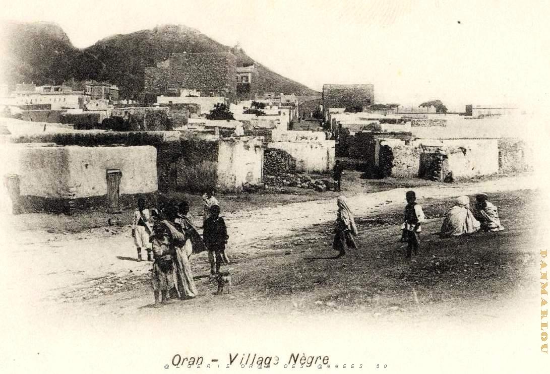 CA a- 124- Village negre.jpg